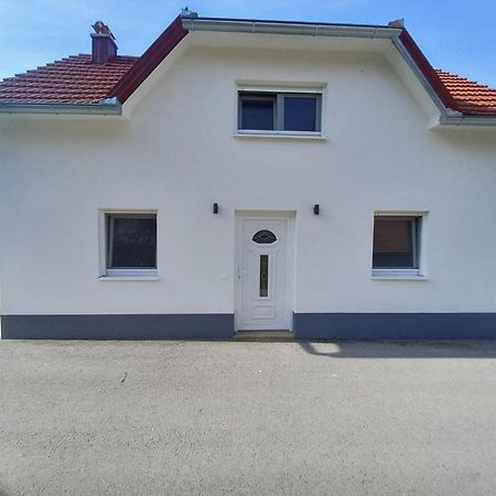 Fortuna Livno Buitenkant foto